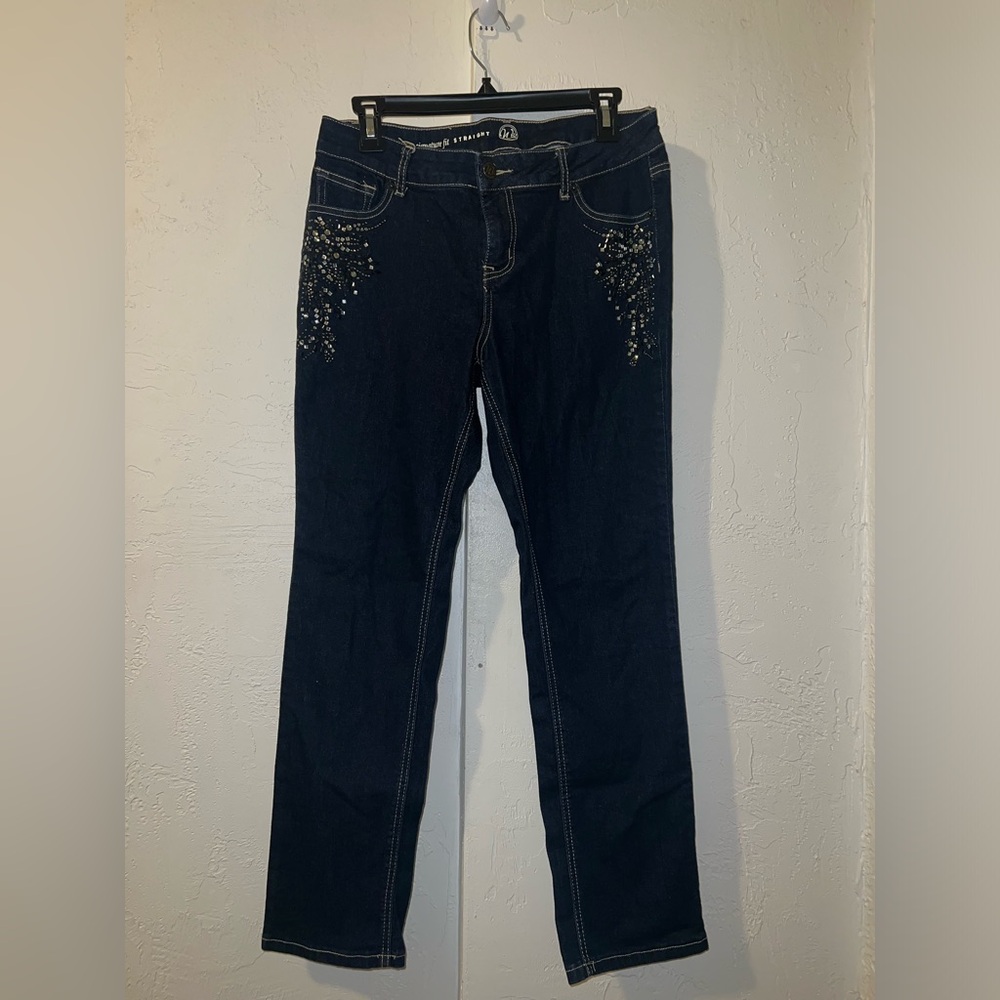 W62 Rhinestone Straight Jeans